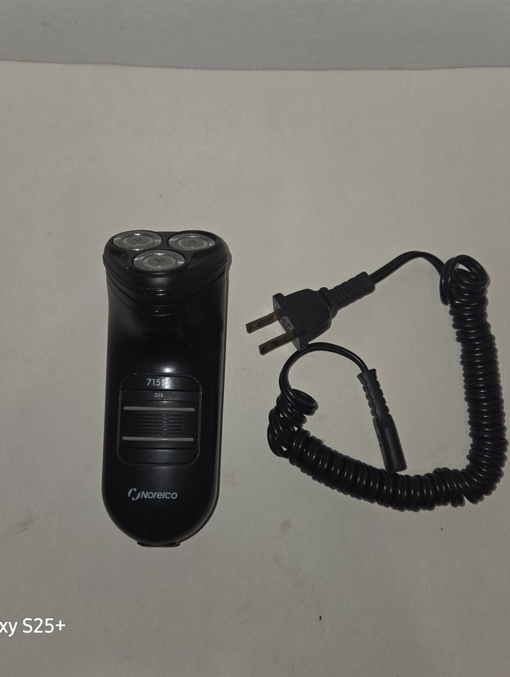 Vintage Norelco 715RL Electric Shaver Triple Head Corded Razor Trimmer
